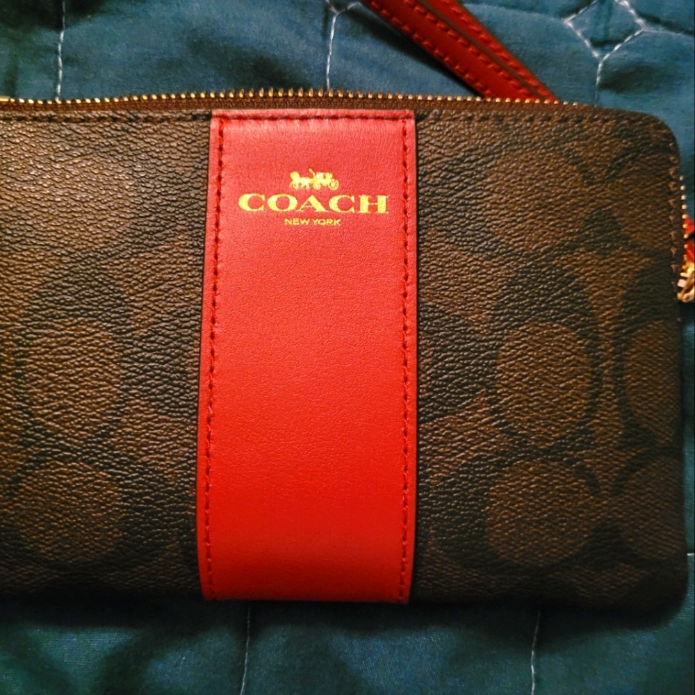 Wristlet